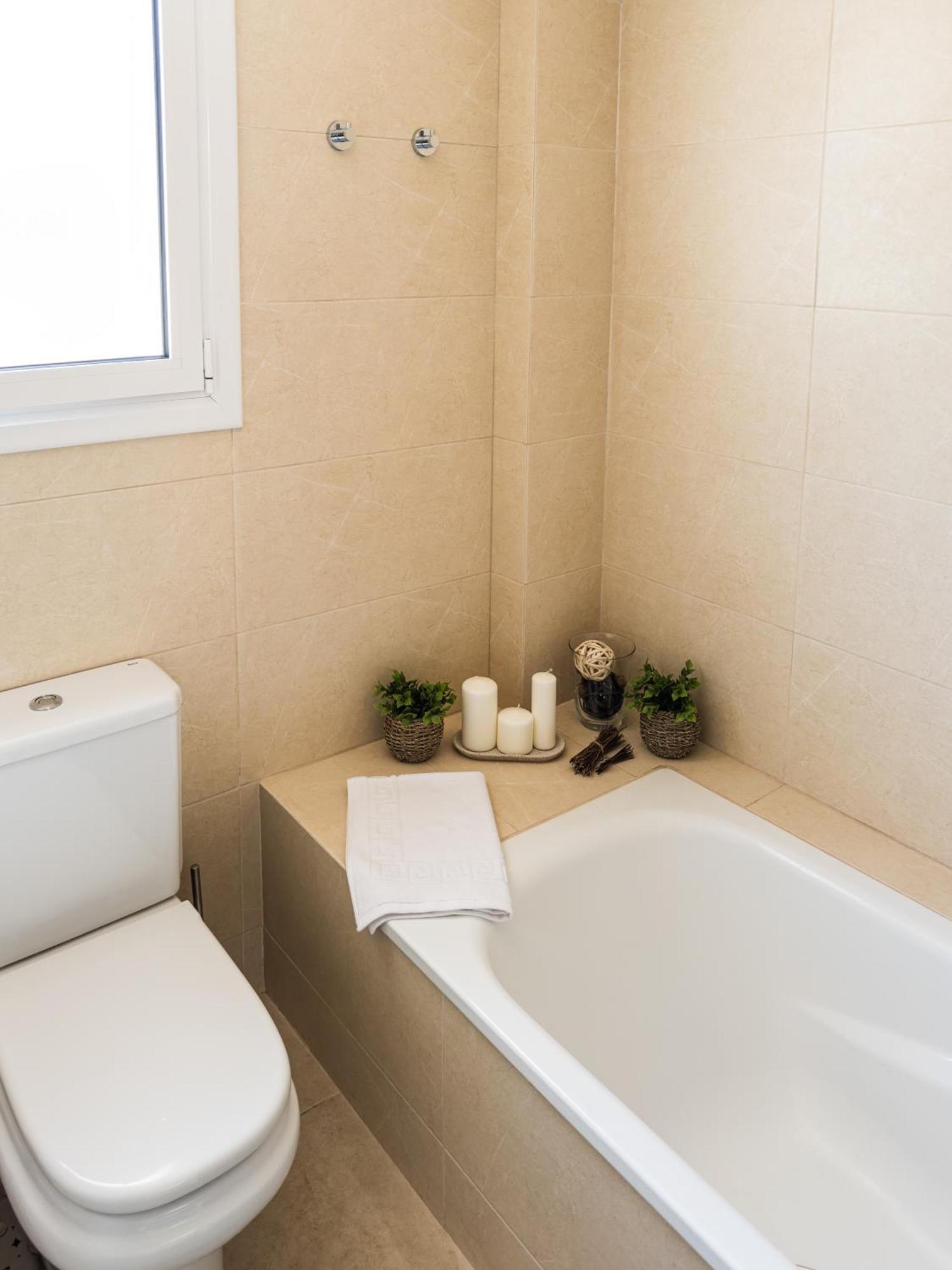 Luna - Ac, 2 Pools, Panoramic Ocean, Private Garage, Fibre Net Puerto de Santiago  Bagian luar foto