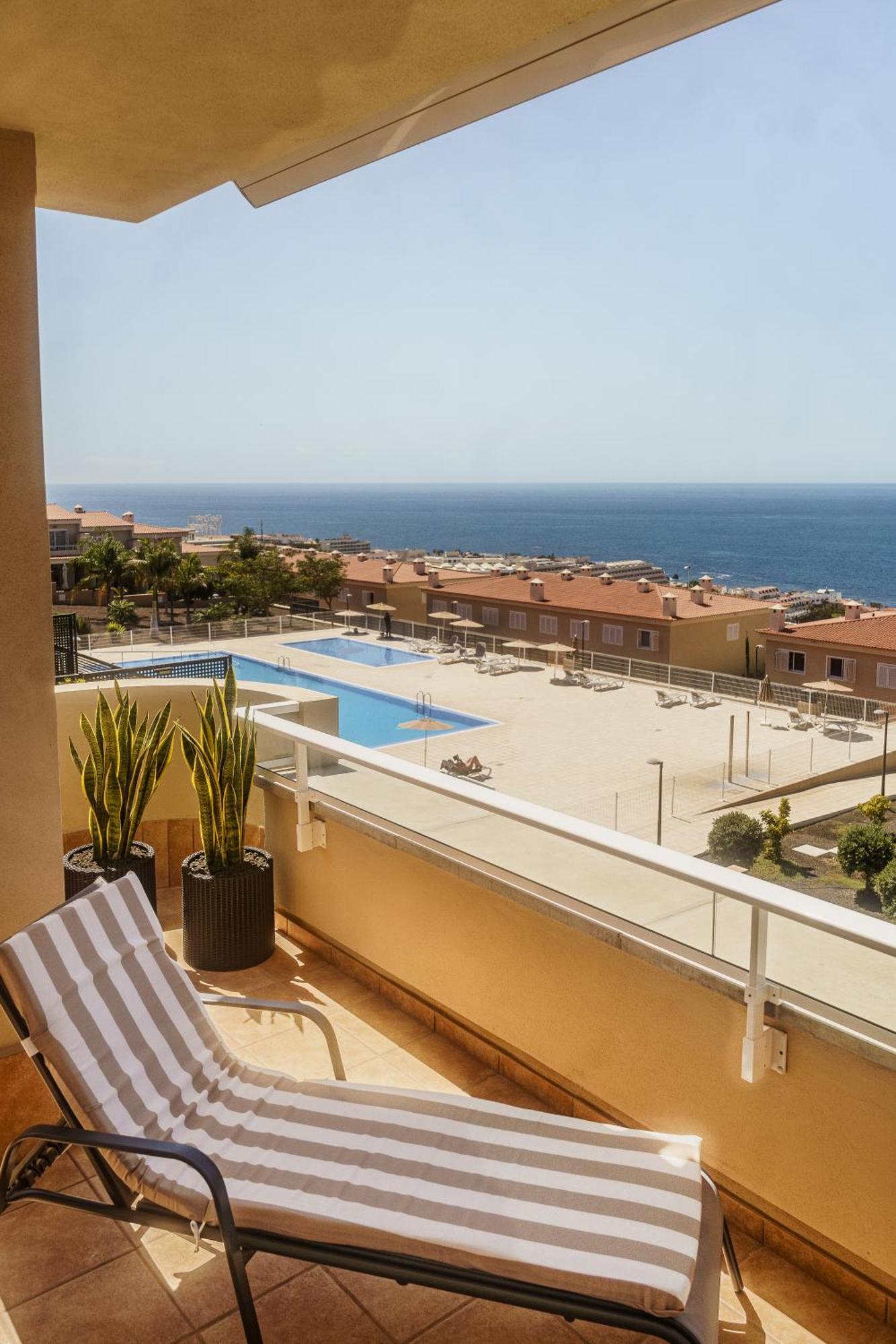 Luna - Ac, 2 Pools, Panoramic Ocean, Private Garage, Fibre Net Puerto de Santiago  Bagian luar foto